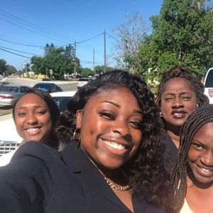 Meet your Posher, Cathy